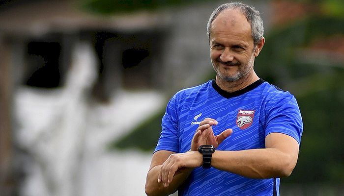 Mundur dari Borneo FC Karena Alasan Keluarga, Risto Vidakovic Malah Tangani Mantan Klub Spaso
